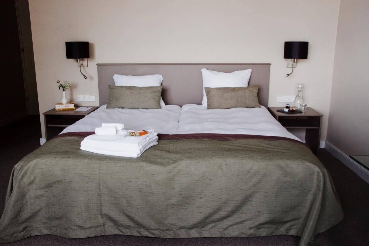 Landhotel De Ijsvogel Sint Nicolaasga Εξωτερικό φωτογραφία